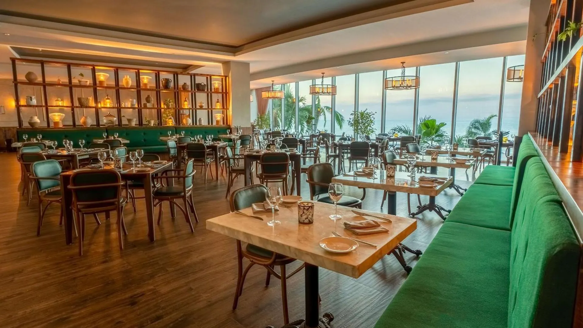 Resort Hilton Vallarta Riviera All-Inclusive Resort,Puerto Vallarta (Adults Only)